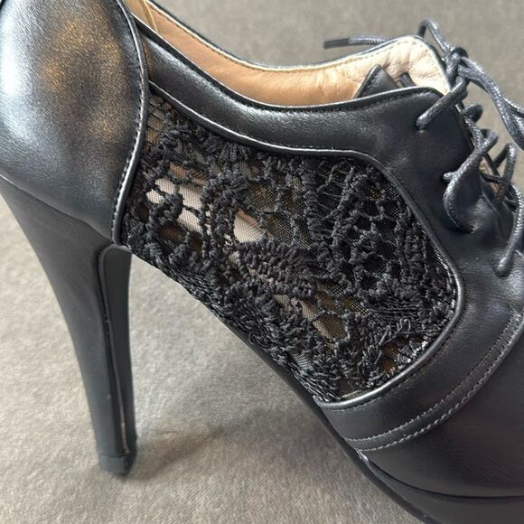Women’s Black High Heel Lace Up Booties with Lace Detail EU40 Size 9/9.5 US NEW - Picture 2 of 12
